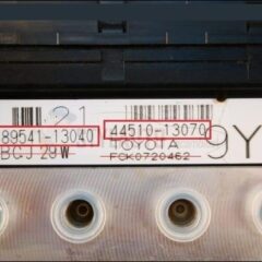 bomba abs toyota corolla verso 44510-1307 0 4451013070 89541-13040