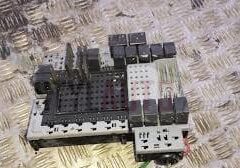 caja de fusibles volvo s80 9494997 volvo