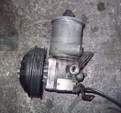 bomba direccion mercedes w210 2104662601 / A2104662601 / 210-466-26-01