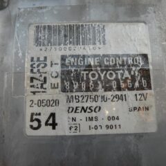 centralita de motor toyota avensis 89661-05540 8966105540