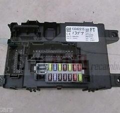caja de fusibles bcm opel corsa d 13382215