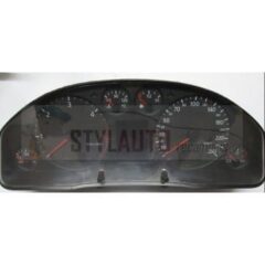 Cuadro de instrumentos / Audi A6 4B V6 2,5TDI 4B0920936PX 4B0 920 936PX VDO 110208948/082 110 208 948/082