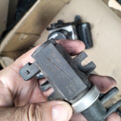 valvula de turbo vw audi 1H0 906 627 A 1H0906627A