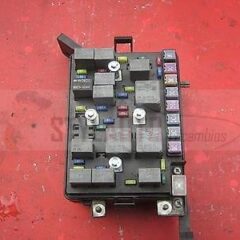 caja de fusibles kia sportage 91951-1f240 919511f240