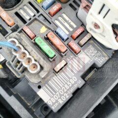 CAJA RELES / FUSIBLES 9807028580 de CITROEN C4 GRAND PICASSO