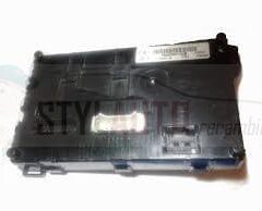 centralita uch renault P8200156015--C 21668890-6A