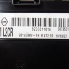 centralita BCM L2cr 8200811816 28120982-4b