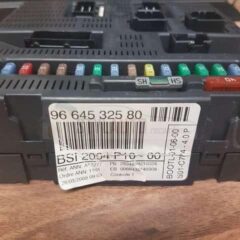 centralita bsi citroen c3 96 645 325 80 9664532580 BSI 2004 P10-00