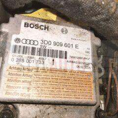 centralita de airbags vw touareg 3D0909601B / 0285001472