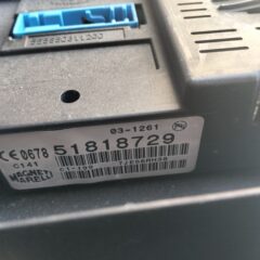 caja de fusibles fiat grande punto 51818729