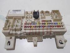 caja de fusibles ford focus 7m5t-14a073-cc 7m5t14a073cc