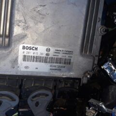 centralita de motor renault laguna dci 0281015781 0 281 015 781