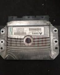 centralita de motor renault clio sport 8200461733 8200617062