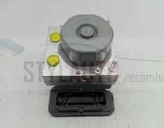 bomba abs renault clio 4 476605499r 47660 5499r