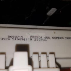 caja de fusibles volvo s40 v50 8690719