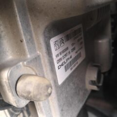 centralita motor peugeot 5008 28608724 DCM7.1A 9818035080