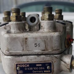 CABEZAL DISTRIBUDOR INYECCION MERCEDES W107 280 0438100084 0 438 100 084