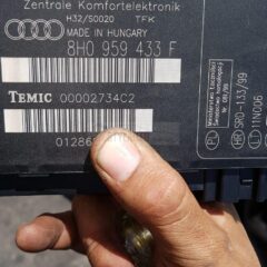 centralita de confort audi a4 cabrio 8h0959433f 8h0 959 433 f