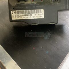 centralita confort renault trafic P8200409680 P8200409680C
