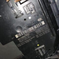 caja fusibles mb w204 2049008701 2049014001 2129024301 hella: 5dk00922580 2049008701