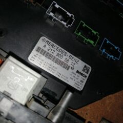 caja de fusibles mercedes w204 f005v01199 f005 v0 1199 bosch A2129005812