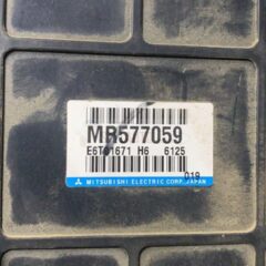 centralita motor mitsubishi montero v60 2.5 mr577059