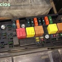 CAJA DE FUSIBLES OPEL VECTRA C