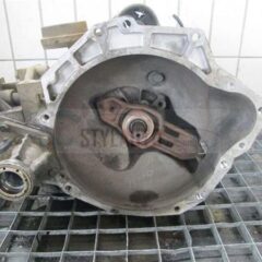CAJA MANUAL CHRYSLER VOYAGUER 2.4I
