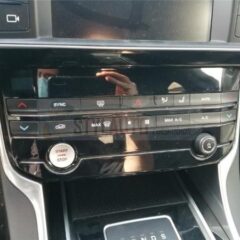 mando climatizador jaguar xe 2.0d