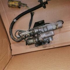 BOMBA SUSPENSION GIRLING JAGUAT XJ6