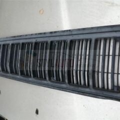 calandra delantera jeep cherokee año 95