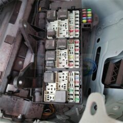 caja de fusibles jaguar xe