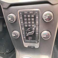 mandos radio multimedia volvo v40 d2 año 2017