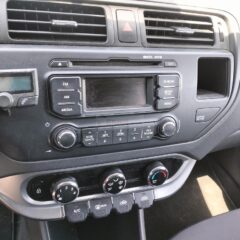 Radio Cd KIA Rio 3 961701W700CA AM100IHEE KMC 1012