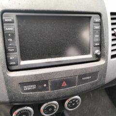 pantalla navegacion nasvegador peugeot 4007