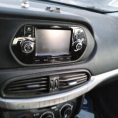 radio pantalla fiat tipo 1.3 cdti