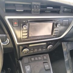 raido cd toyota auris 1.8 año 2017