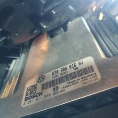 Centralita Motor Volkswagen Transporter - 070906016AJ , 0281011568