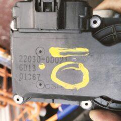caja mariposa para toyota corolla (_e12_) 1.6 vvt-i (zze121_) referencia OEM IAM 220300D021 220300D021.