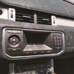 radio pantalla range rover evoque